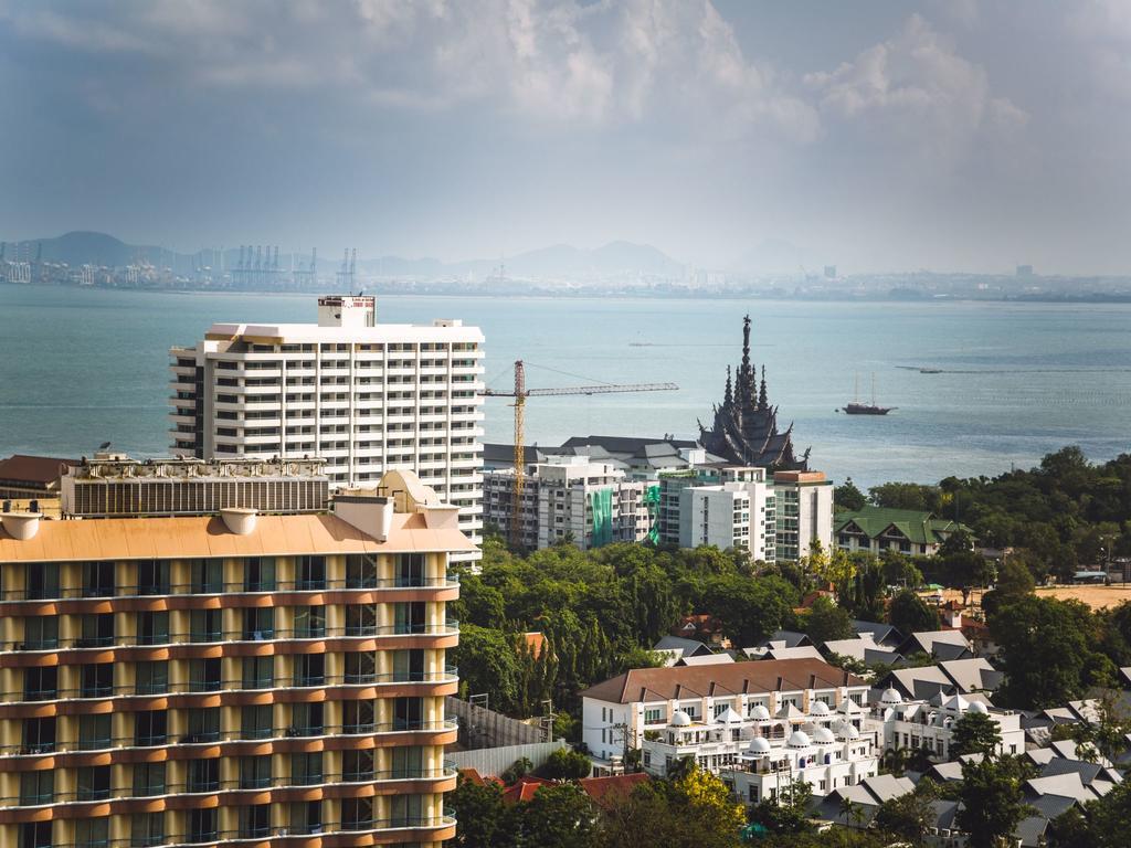 Northpoint Pattaya Apartment Exterior photo